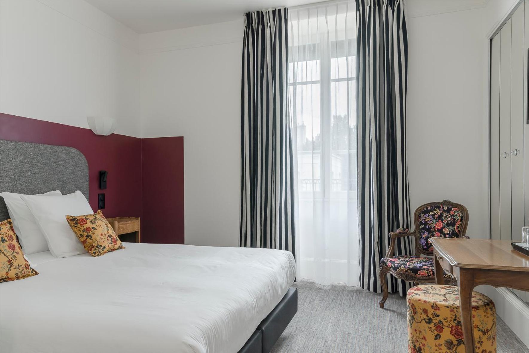 Hotel De La Poste Бон Экстерьер фото
