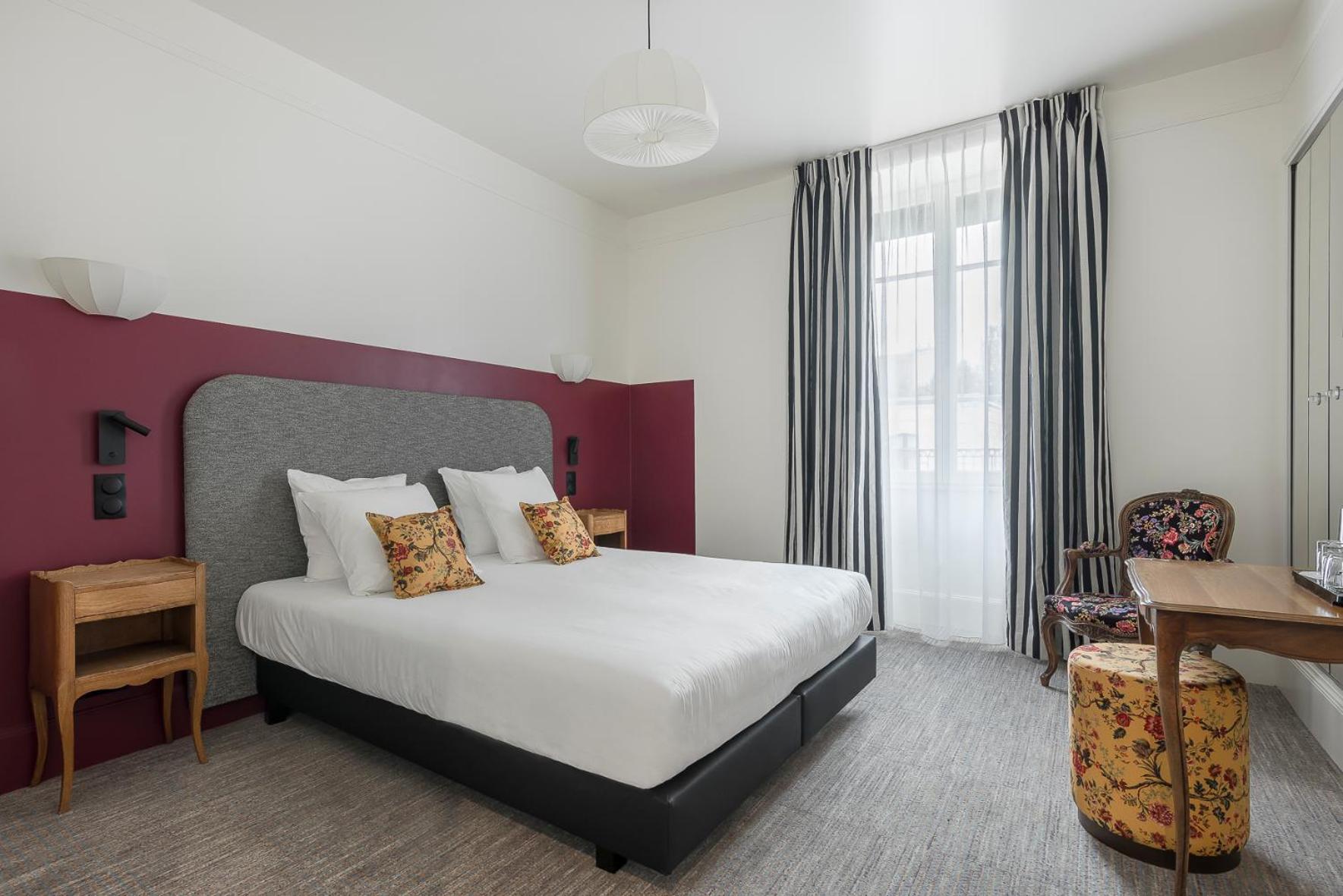Hotel De La Poste Бон Экстерьер фото