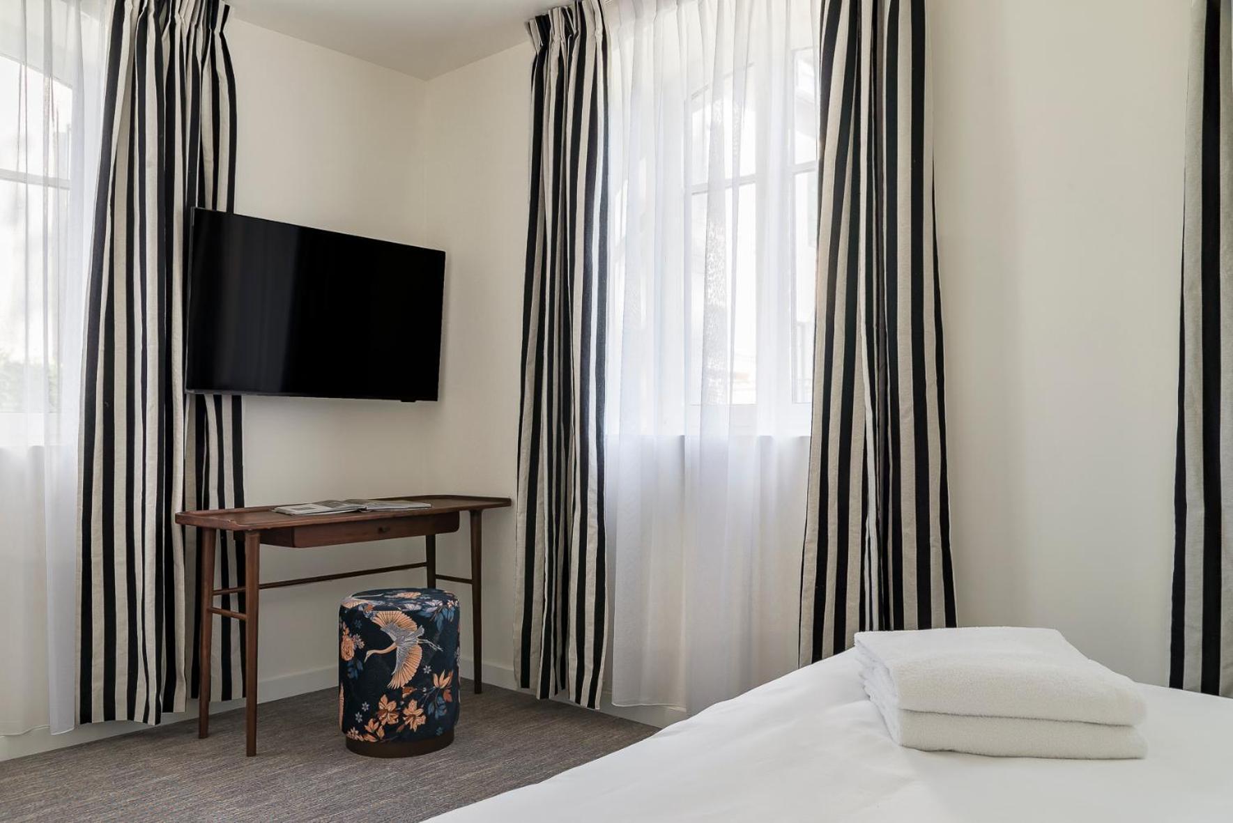 Hotel De La Poste Бон Экстерьер фото