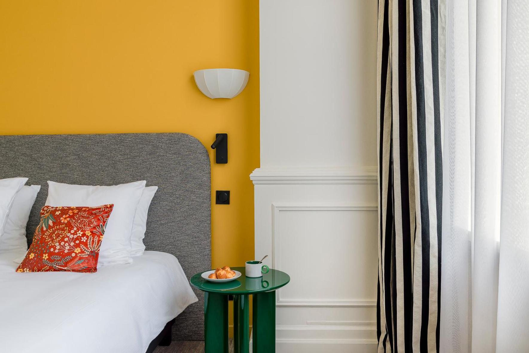 Hotel De La Poste Бон Экстерьер фото